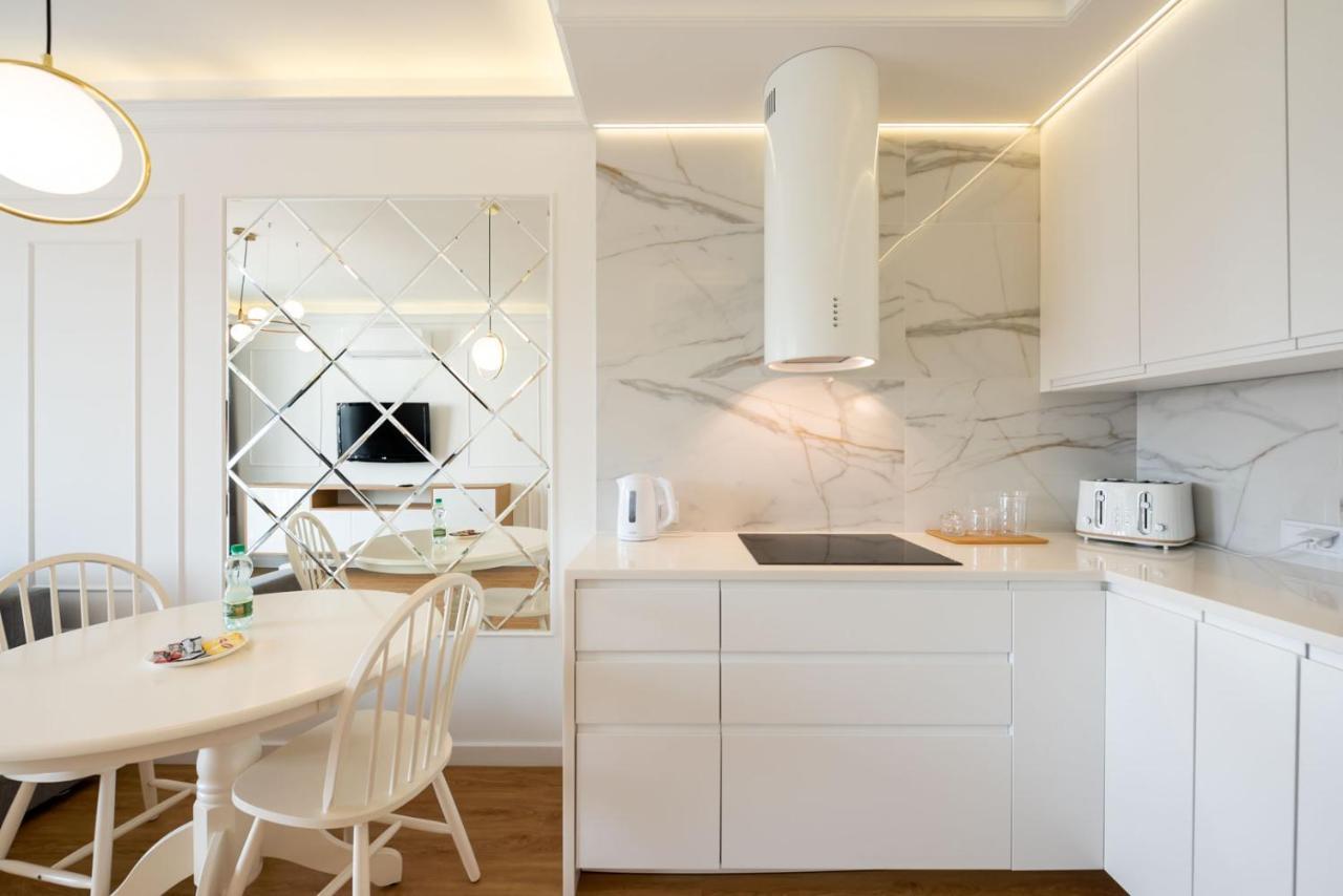 Apartment Bemowo Adorable Warsaw